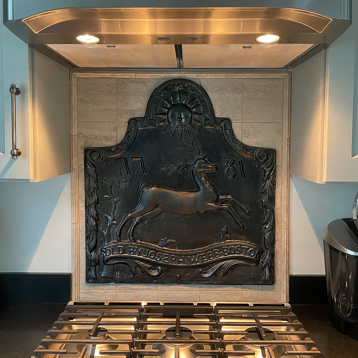 Tall Oak Fireback Backsplash